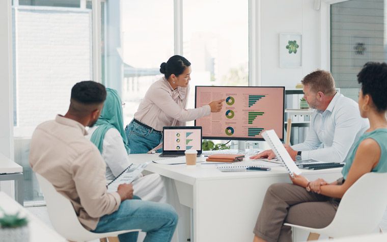 difference-between-metric-kpi.jpg